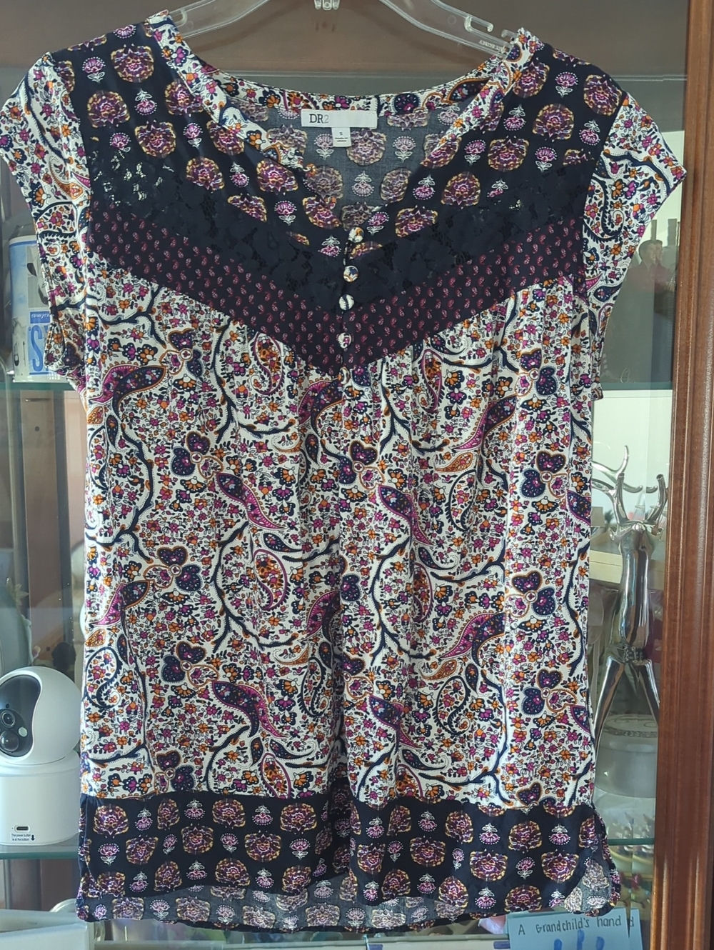 DR2 White Paisley Tunic with Purple and Gold Accents and Black Yoke